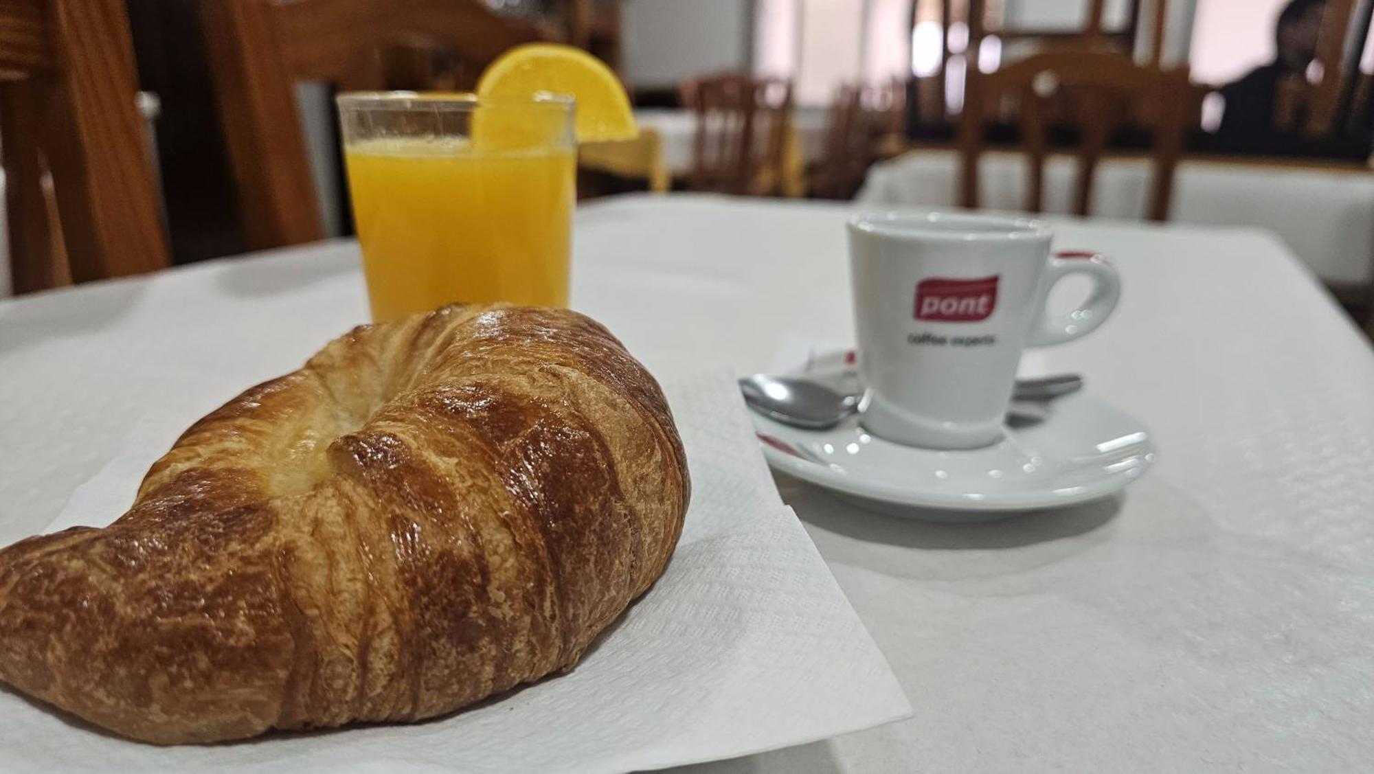 Manos 2* Blanes